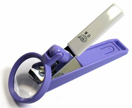 image of nail cutter with magnifying glass