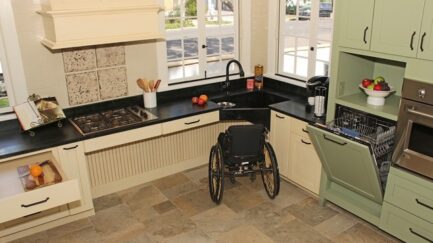 Image showing a wheelchair accessible kitchen.