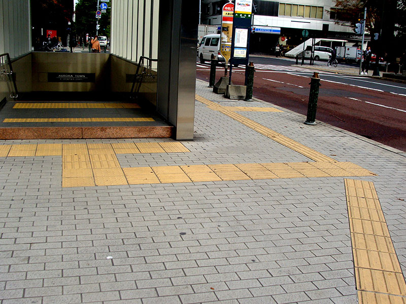 tactile paving multi tile path