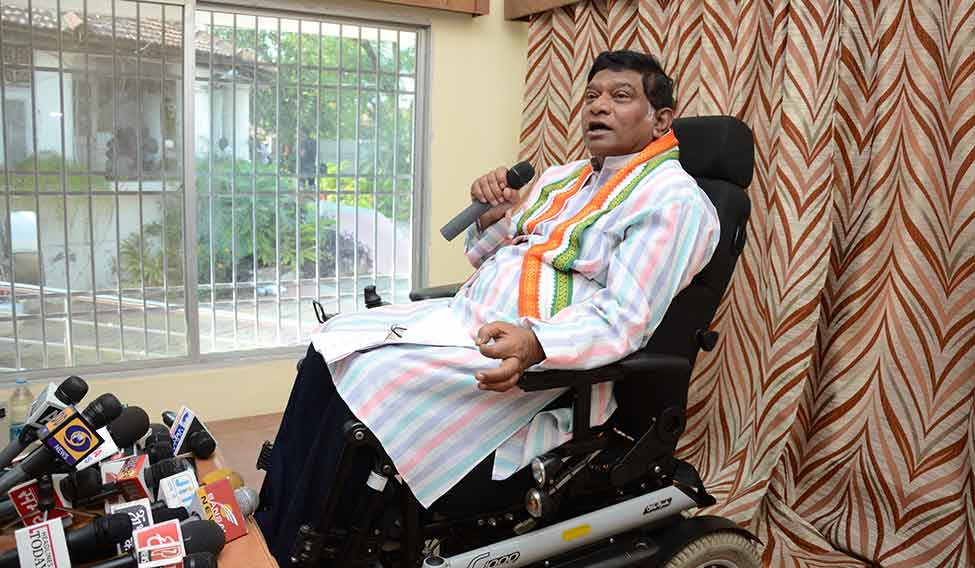 ajit jogi: famous disabled persons in india