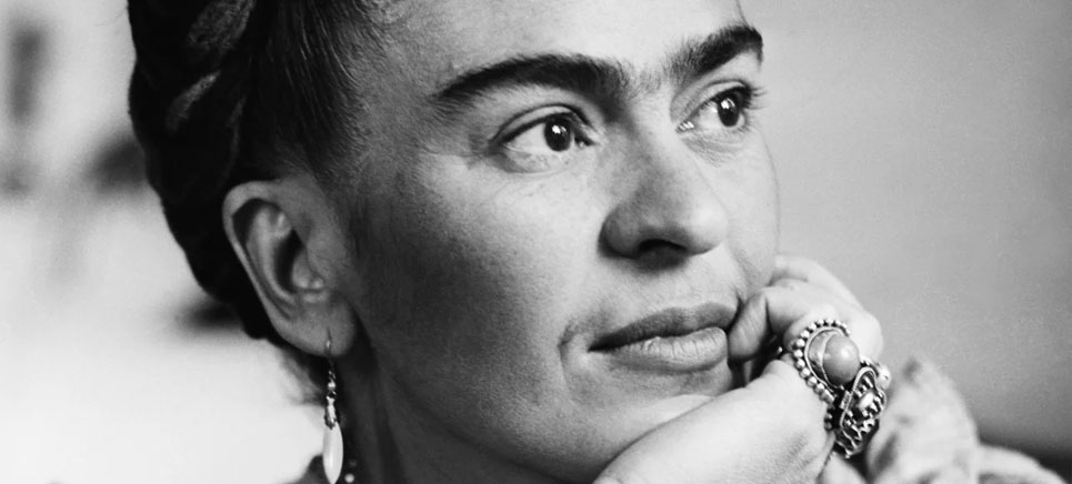 frida kahlo: slavní lidé se zdravotním postižením ve světě