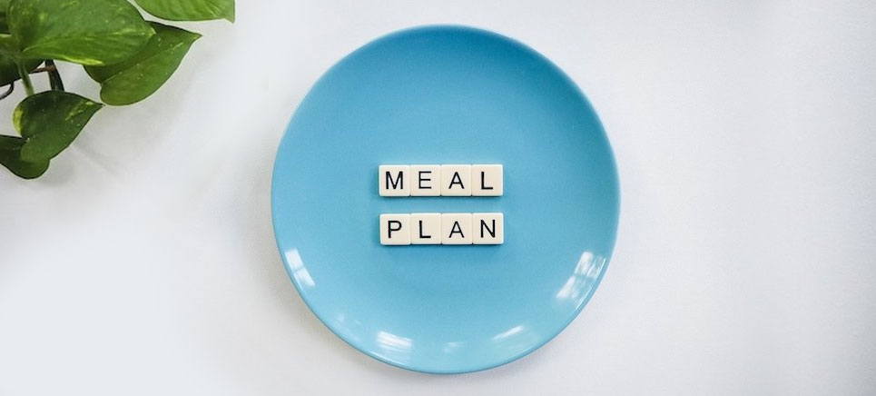 a healthy meal plan is important for maintaining ideal body weight